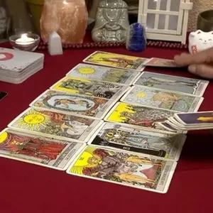 Imagen de portada para Curso online Descubre el Poder de la Torre Tarot 🌟