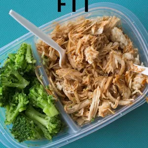 Imagem de capa para o Ebook MARMITAS FIT DICAS E RECEITAS