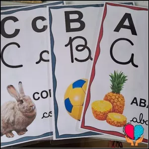 Imagem de capa para o Ebook Alfabeto de parede com imagens reais
