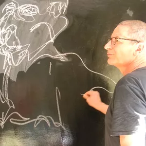 Imagem de capa para o Curso online Treinamento Gesto criativo 