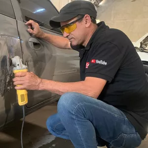 Imagem do curso Curso de Funilaria / Lanternagem completo - Dedicar