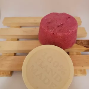 Imagem de capa para o Curso online Shampoo e Condicionador em Barra Natural