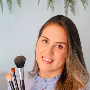 Imagem de capa para o Curso online Curso de Automaquiagem Express