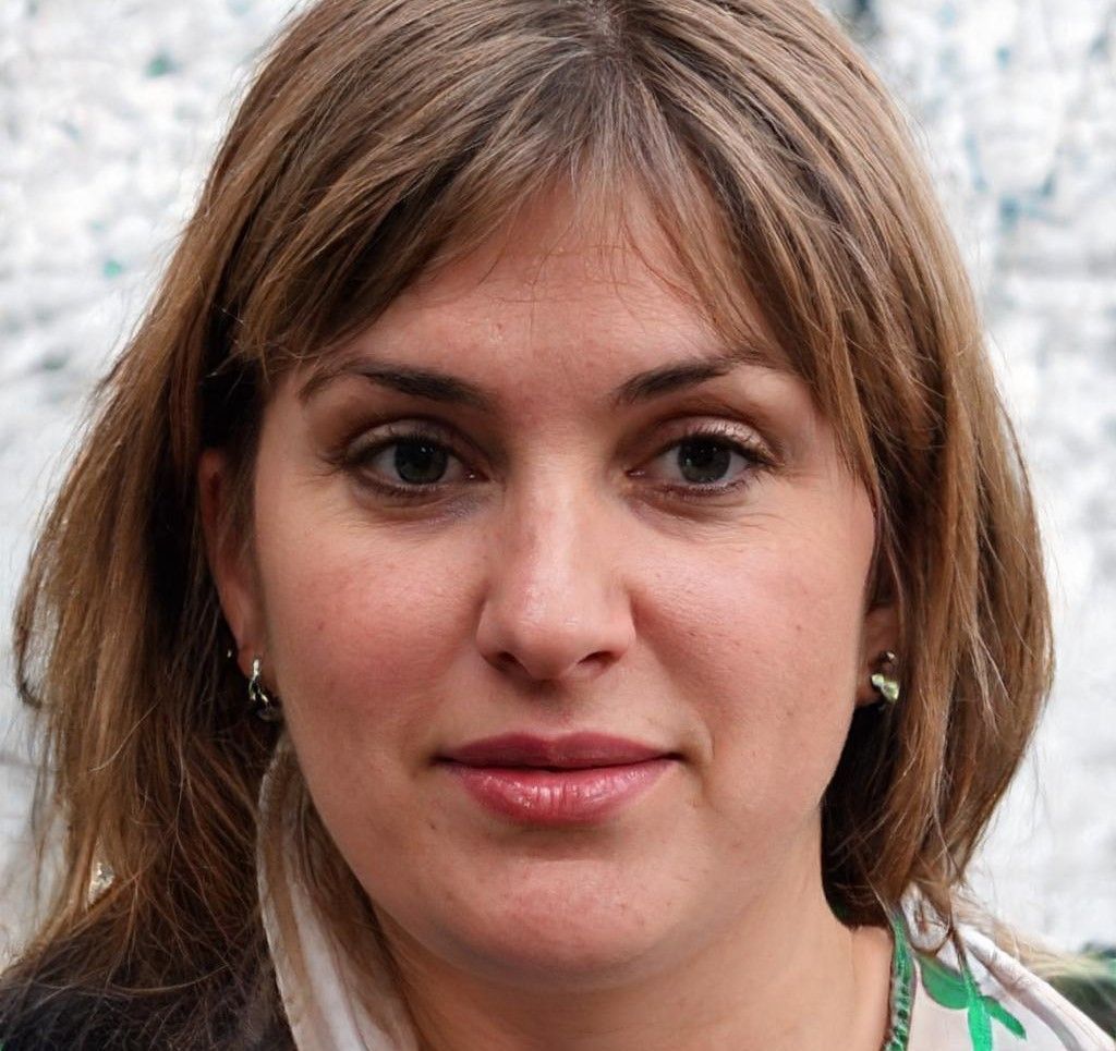 Nathaly Contreras, 38 años