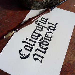 Imagem de capa para o Curso online Caligrafia Medieval-letras góticas,Parte 1