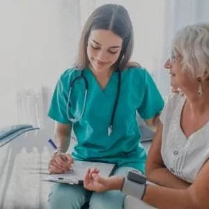 Imagem de capa para o Curso online NOÇÕES TÉCNICAS BÁSICAS DE ENFERMAGEM DO TRABALHO