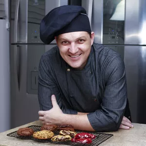 Imagem de capa para o Curso online Curso de Cookies surpreenda-se a cada mordida!