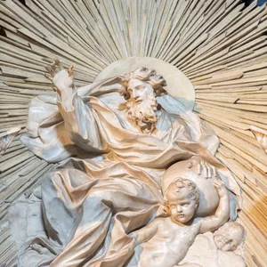 Imagem de capa para o Curso online Quem é Deus e como se revela