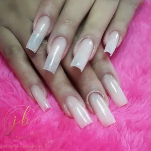 Imagem do curso Alongamento Unha de Gel
