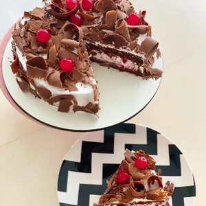 Imagem de capa para o Curso online Bolo Floresta Negra Nat Cake's