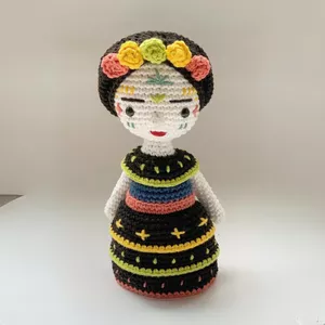 Imagen de portada para Ebook Patrón Amigurumi Frida día de los Muertos