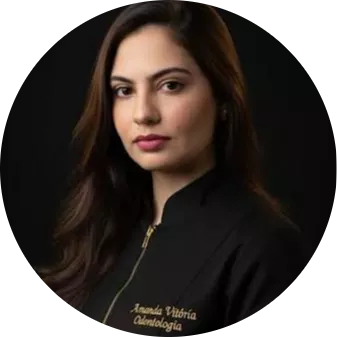 Amanda, Cirujana Dentista