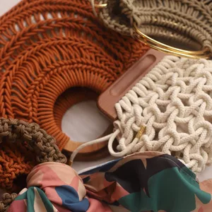 Imagem de capa para o Curso online Curso Coleção de Bolsas em Macramê IALAI - Por Laiz Alionço