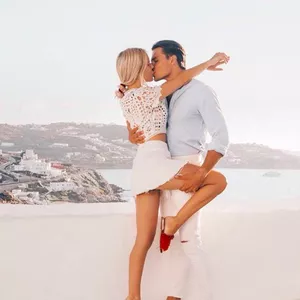 Imagen de portada para Curso online vive viajando como nomada digital o travelinfluencer 