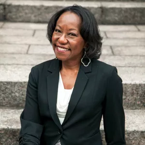 Imagem de capa para o Curso online Racismo Lá e Cá