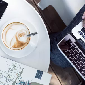 Imagen de portada para Curso online Mentoría Crea tu curso online en 30 días y vive de lo que te gusta 