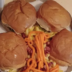 Imagem de capa para o Curso online Ganhei seu próprio dinheiro com hambúrgueria