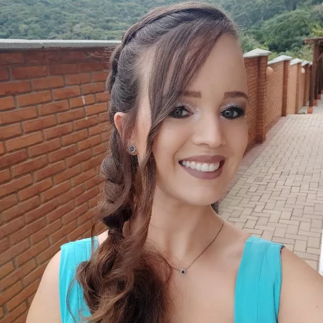 Bianca Bertoli - Jornalista