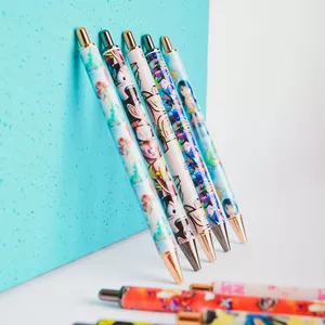 Imagen de portada para Curso online Curso en línea: Crea bolígrafos personalizados en resina