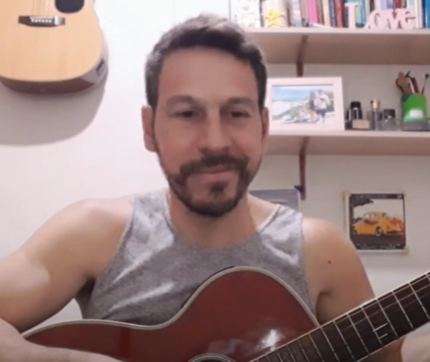 Leandro Ventura (depoimento colhido pelo YouTube)