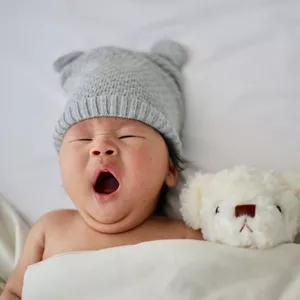 Imagem de capa para o Ebook Transforme as Noites da Sua Família: Curso de Sono Infantil para Pais e gestantes