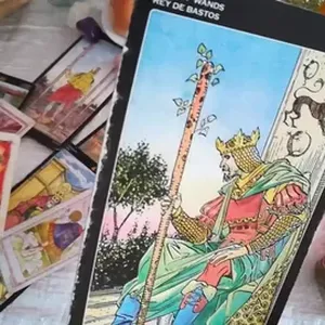 Imagen de portada para Curso online 🌟 Descubre el Poder de Ana Vidente en Huelva 🌟