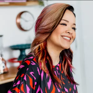 Imagem de capa para o Ebook Zoe Lilly na Cozinha | eBook