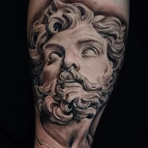 Imagem de capa para o Curso online Black and Grey tattoo | Workshop