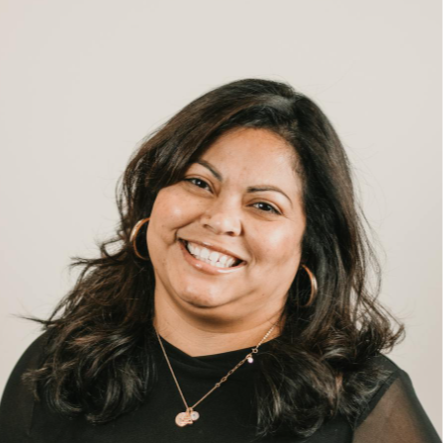 🔹 Melissa T. – Contadora