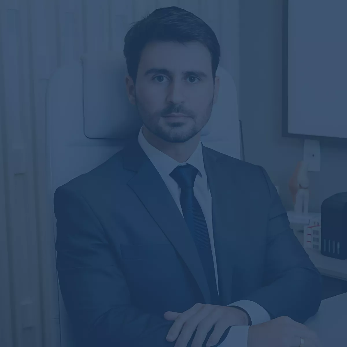 Dr. João Raphael Cabral - Perfil