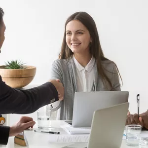 Imagem de capa para o Curso online Recursos Humanos (RH)