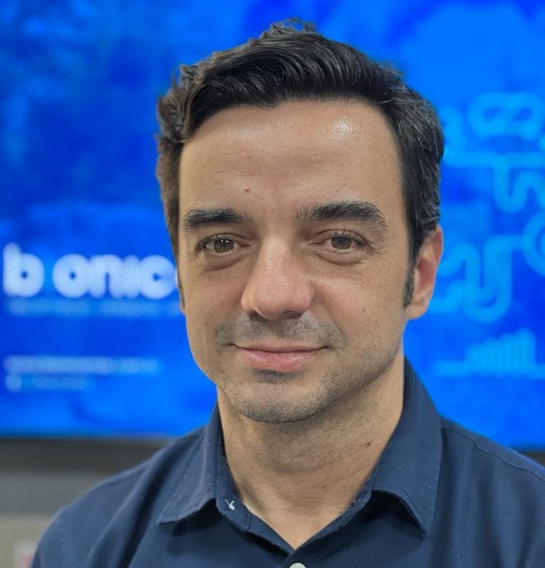Dr. Anderson Nolé