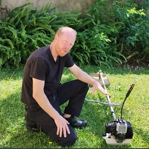 Imagem de capa para o Curso online Limpeza e regulagem de carburadores de roçadeiras. 