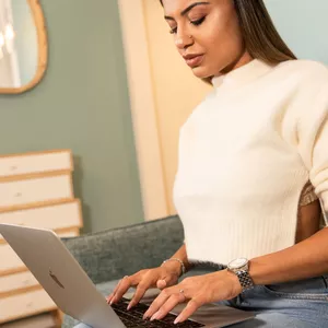 Imagem de capa para o Serviço online Shop Therapy: Sua Solução para Alavancar o Instagram