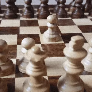 Imagen de portada para Curso online Repertorio de aperturas con 1.e4 (aperturas semiabiertas)