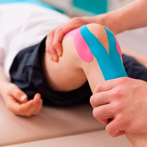 Imagen de portada para Curso online Vendaje neuromuscular en miembro inferior