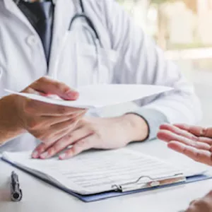 Imagem de capa para o Curso online Prescrição Farmacêutica na Prática