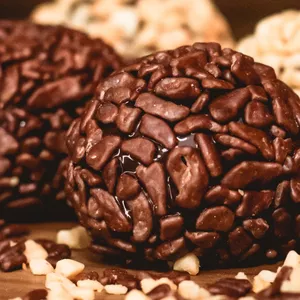 Imagem de capa para o Ebook Brigadeiro sem fogo/ Receita secreta