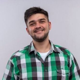 🔹Ricardo S., Analista Financiero.