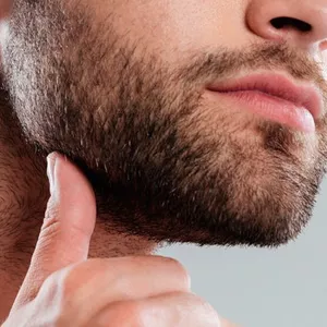 Curso Assistente em : Inserção de Fio a Fio em Barba 