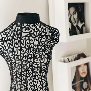 Imagem de capa para o Curso online Fazendo as pazes com o seu guarda-roupa!