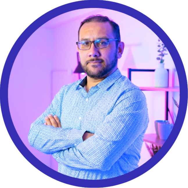 🔹Victor Marín