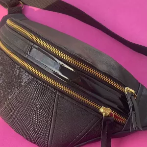 Imagen de portada para Curso online RIÑONERA 5 PATRONES 5 VERSIONES