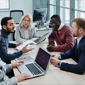 Imagem de capa para o Curso online Cursos Para Escritório e RH