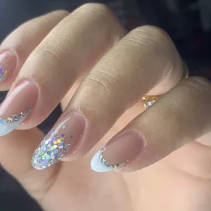 Imagem de capa para o Curso online Nails pro magic 