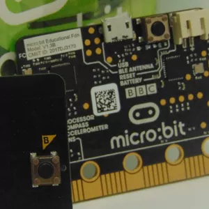 Imagem de capa para o Curso online Inovando com BBC microbit