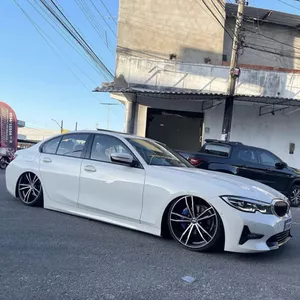 Imagem de capa para o Curso online Fotos de carro 