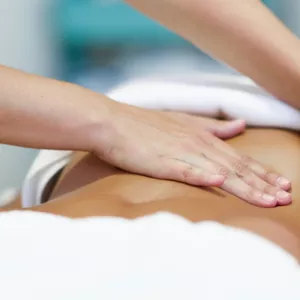 Imagem de capa para o Curso online Massagem Relaxante e Modeladora para Iniciantes