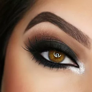 Imagem de capa para o Curso online Designer De Sobrancelhas