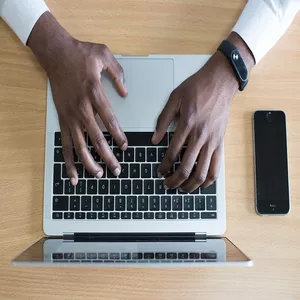 Imagem de Curso online de Digitação Interativa criado por ACAD Engenharia Educação Profissional na hotmart